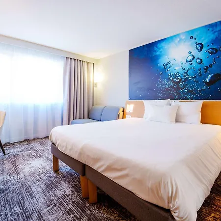 Novotel Saint Avold Exterior photo